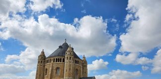 Nước Nga – Tổ quốc tôi